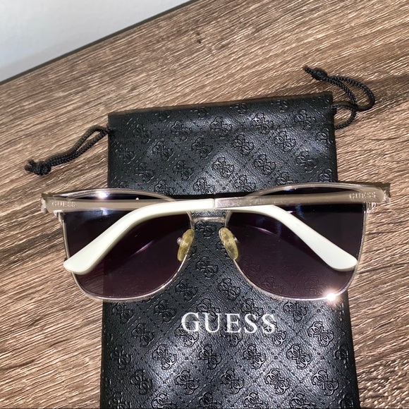 Guess sunglasses - Picture 2 of 3